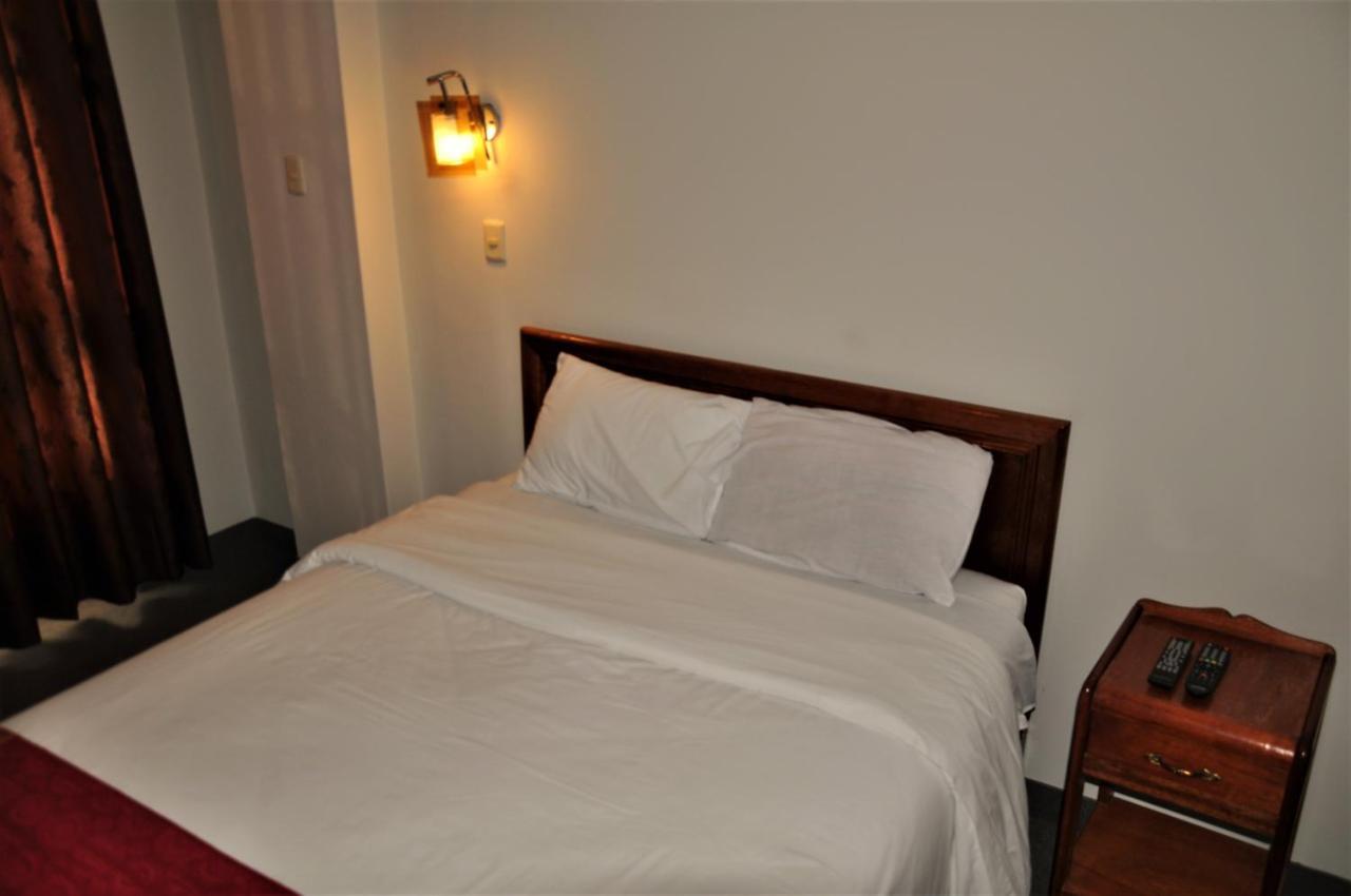Cesar'S Hotel Peru Puno Eksteriør bilde